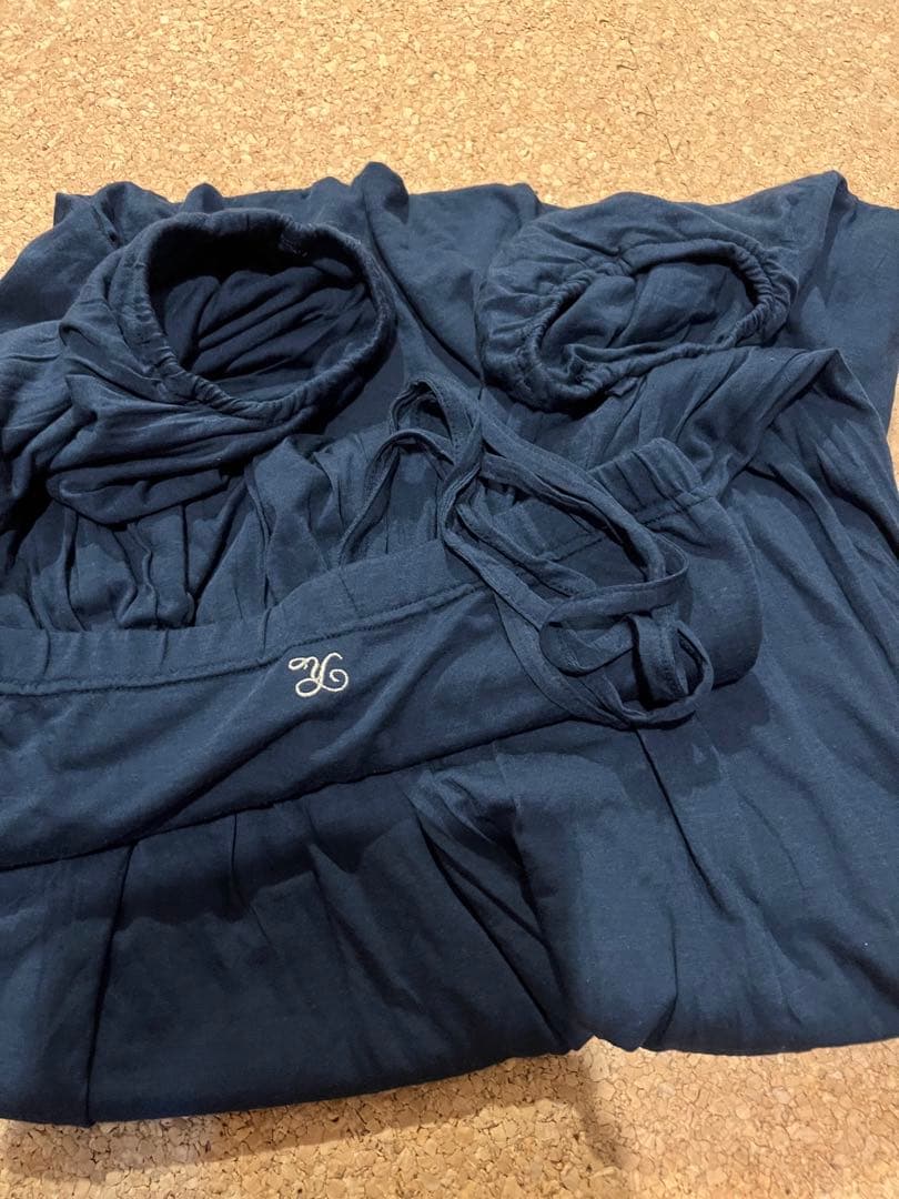 ヨギーサンクチュアリー　ジニーパンツ