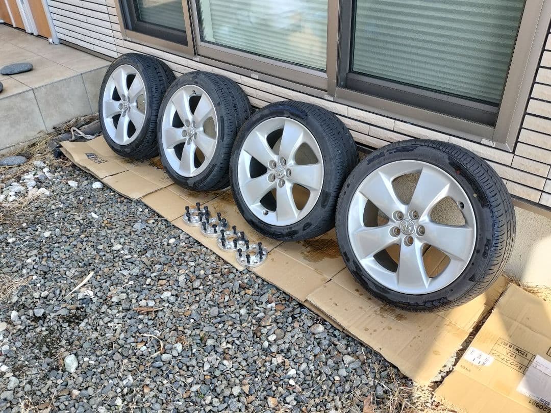 プリウス30　純正17インチ ツーリングホイール