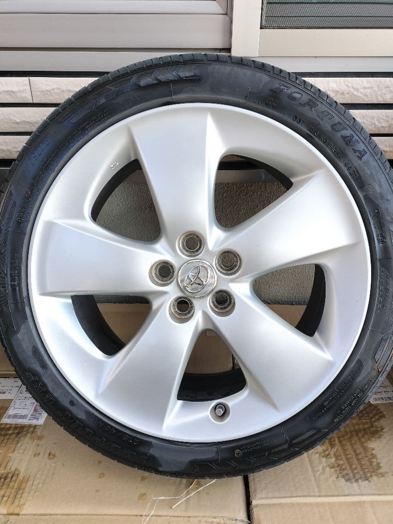 プリウス30　純正17インチ ツーリングホイール