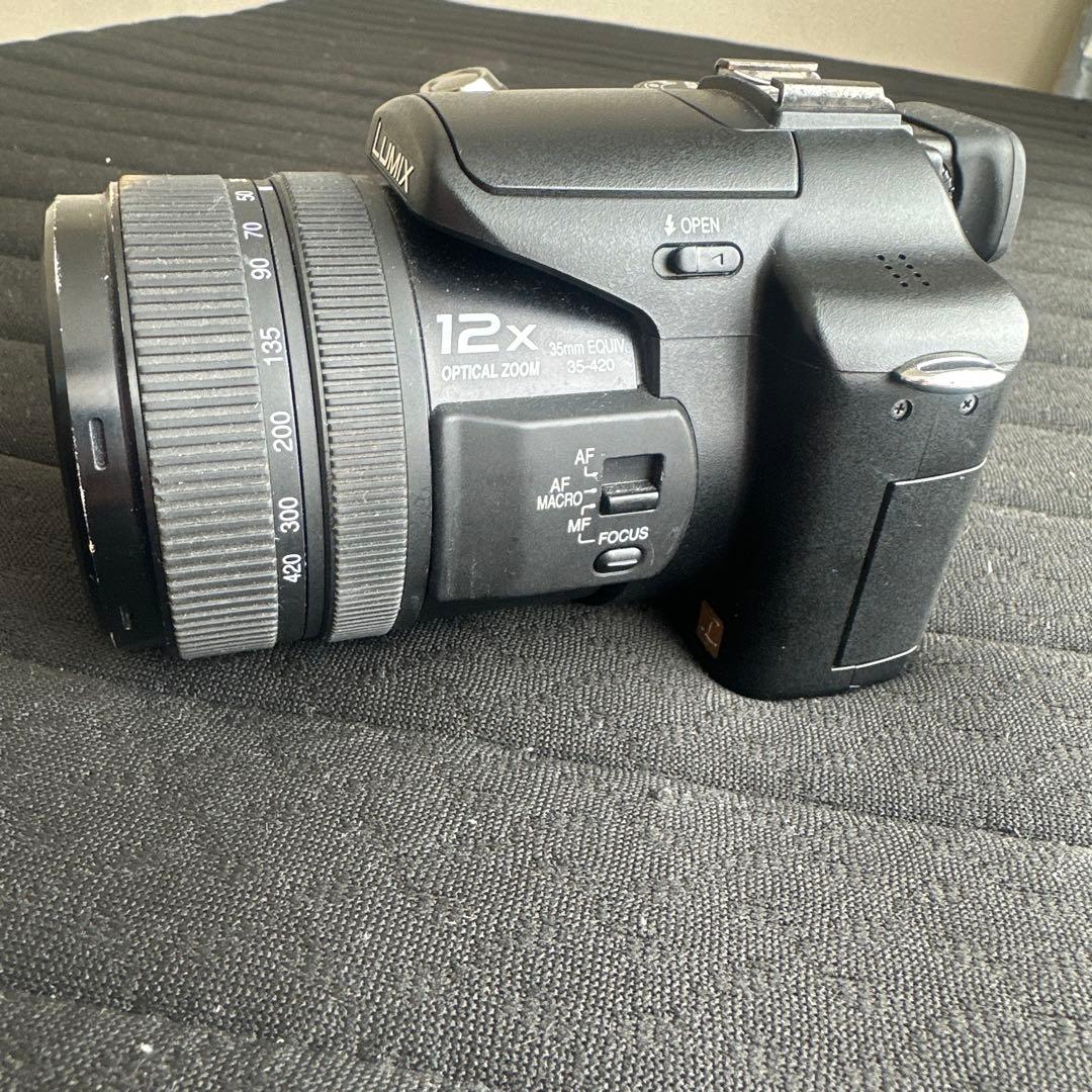 Panasonic DMC-FZ250 デジタルカメラ