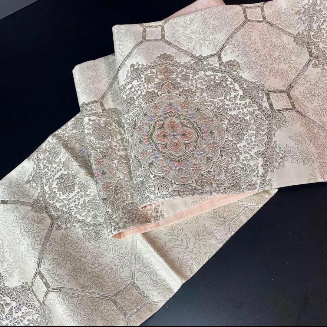 ZY-748 袋帯 吉祥鏡裏華文 銀糸 六通 正絹 白地 名品 逸品 フォーマル