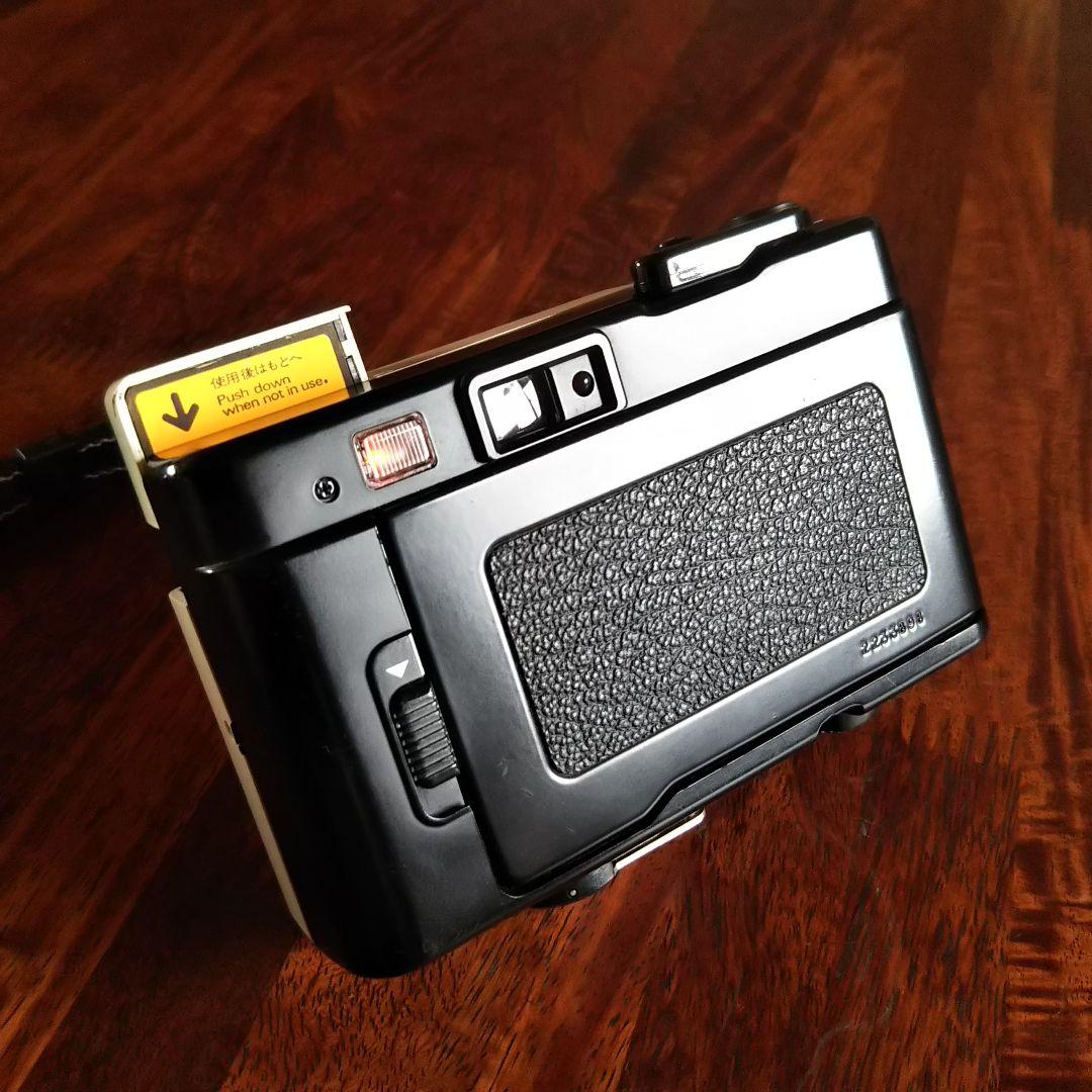 動作品 Konica コニカ c35 EF3 フィルムカメラ レアカラー