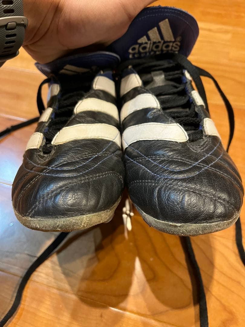 アディダス　サッカースパイク　ノヴァ　レア　25.5センチ