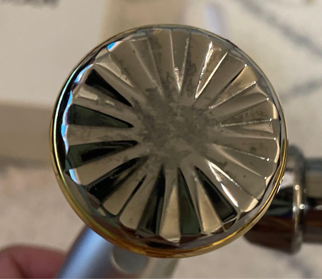 YA-MAN トルネードEMSローラー ブロンズ