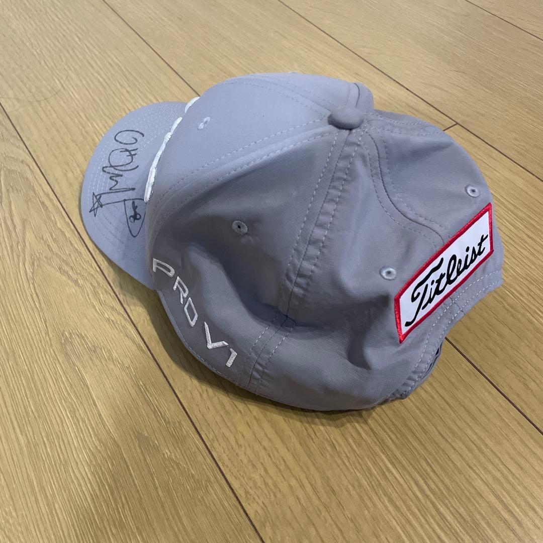 イボミ 最終戦マスターズゴルフでのサイン入りキャップと引退記念タオル 1枚