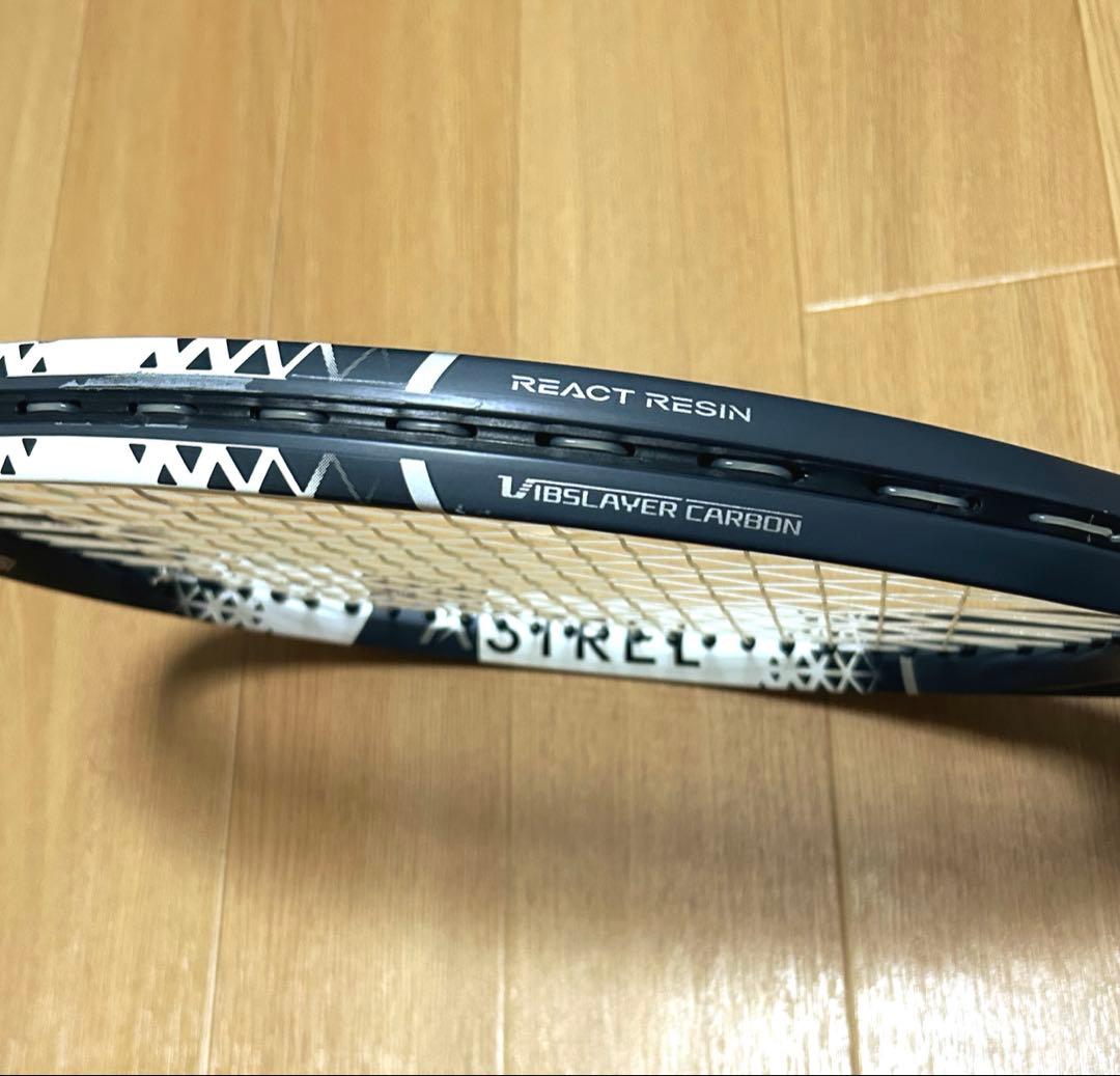 Rei20ヨネックス　YONEX ASTREL100 テニスラケットG2E