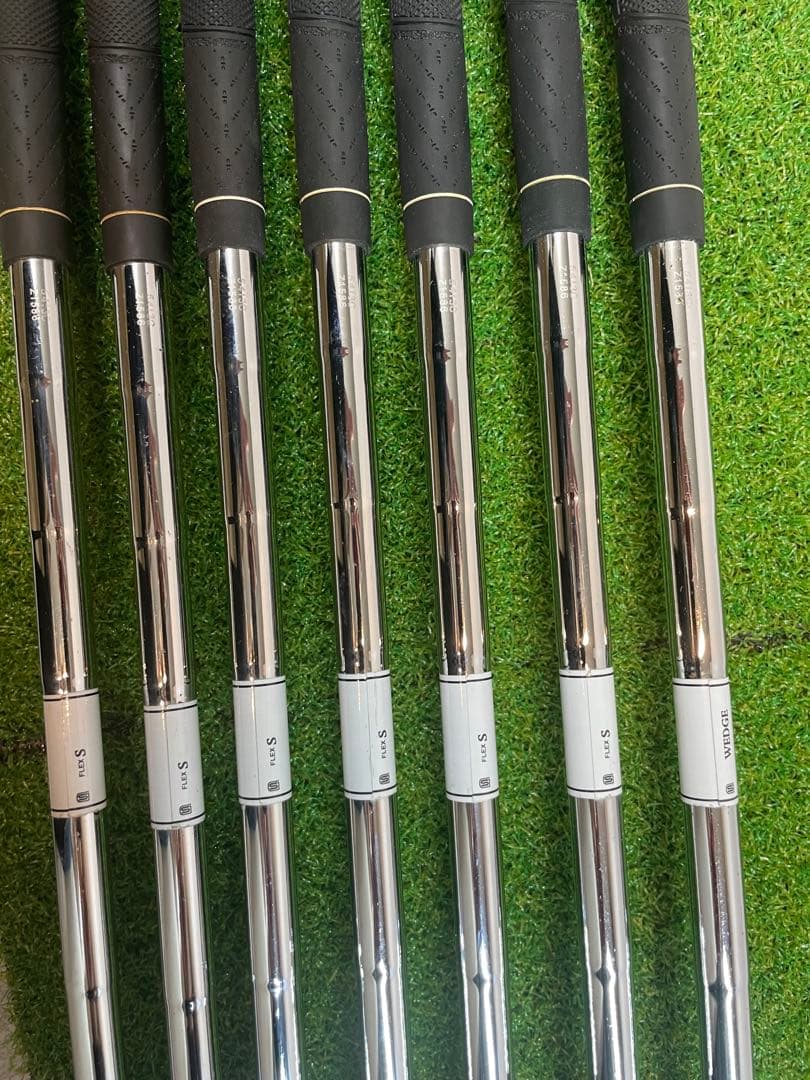 【11本】ミズノ T-ZOID RV-02ゴルフセットクリーブランド1W (Ｓ)