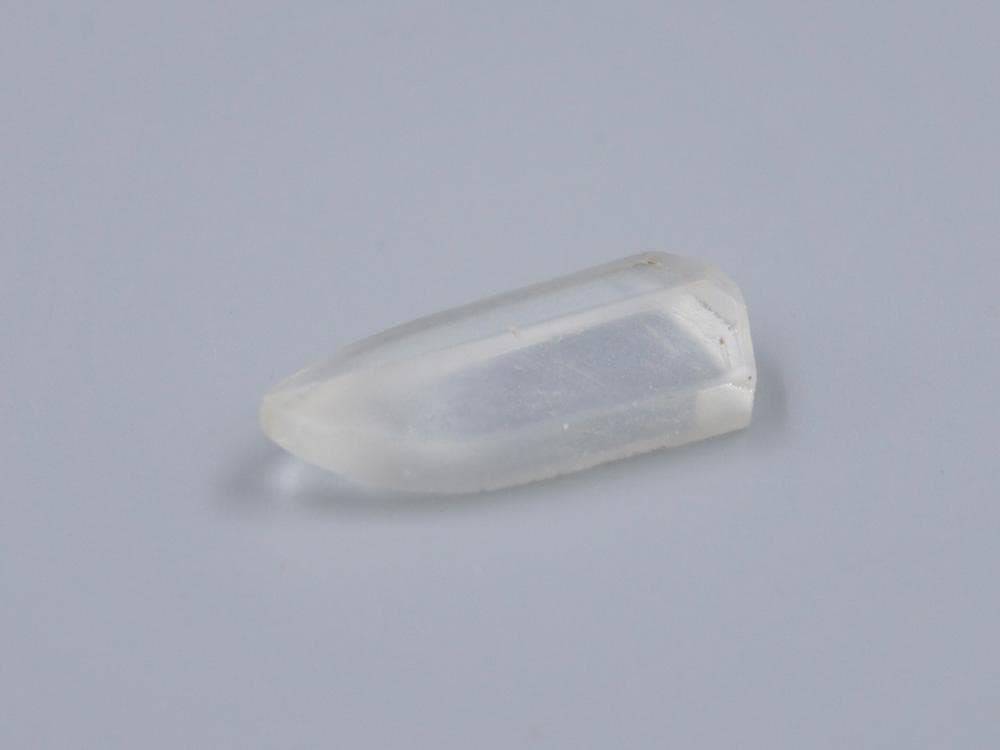 【晶】　★ 文玩 水晶口含蝉 ★　西漢期　セミ 桐箱付き 細工彫刻　高古雅玩