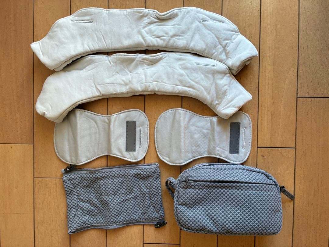 ぽちゃ様 nuna カドルクリック　抱っこ紐　グレー