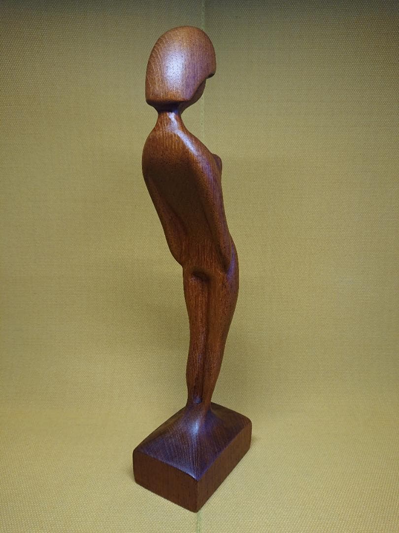 ビンテージ　人形　木彫　彫像　北欧　置物　インテリア　工芸品　美術品　A3303