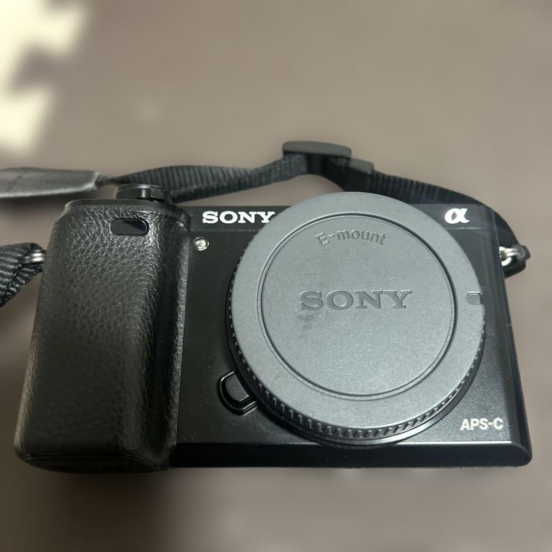 美品　SONY α6000 ボディILCE-6000 ブラック