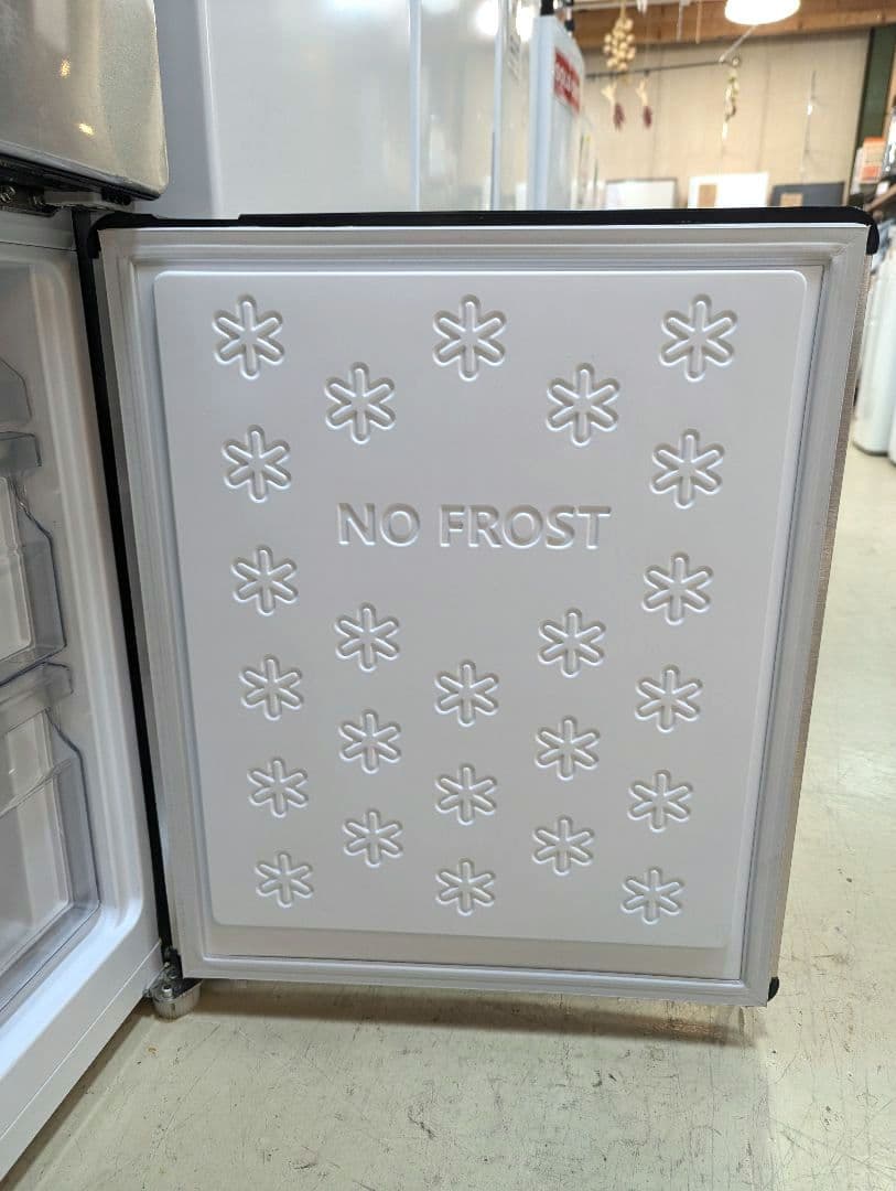 【Haier】ハイアール　冷蔵庫　2ドア　シルバー　2023年製　173L