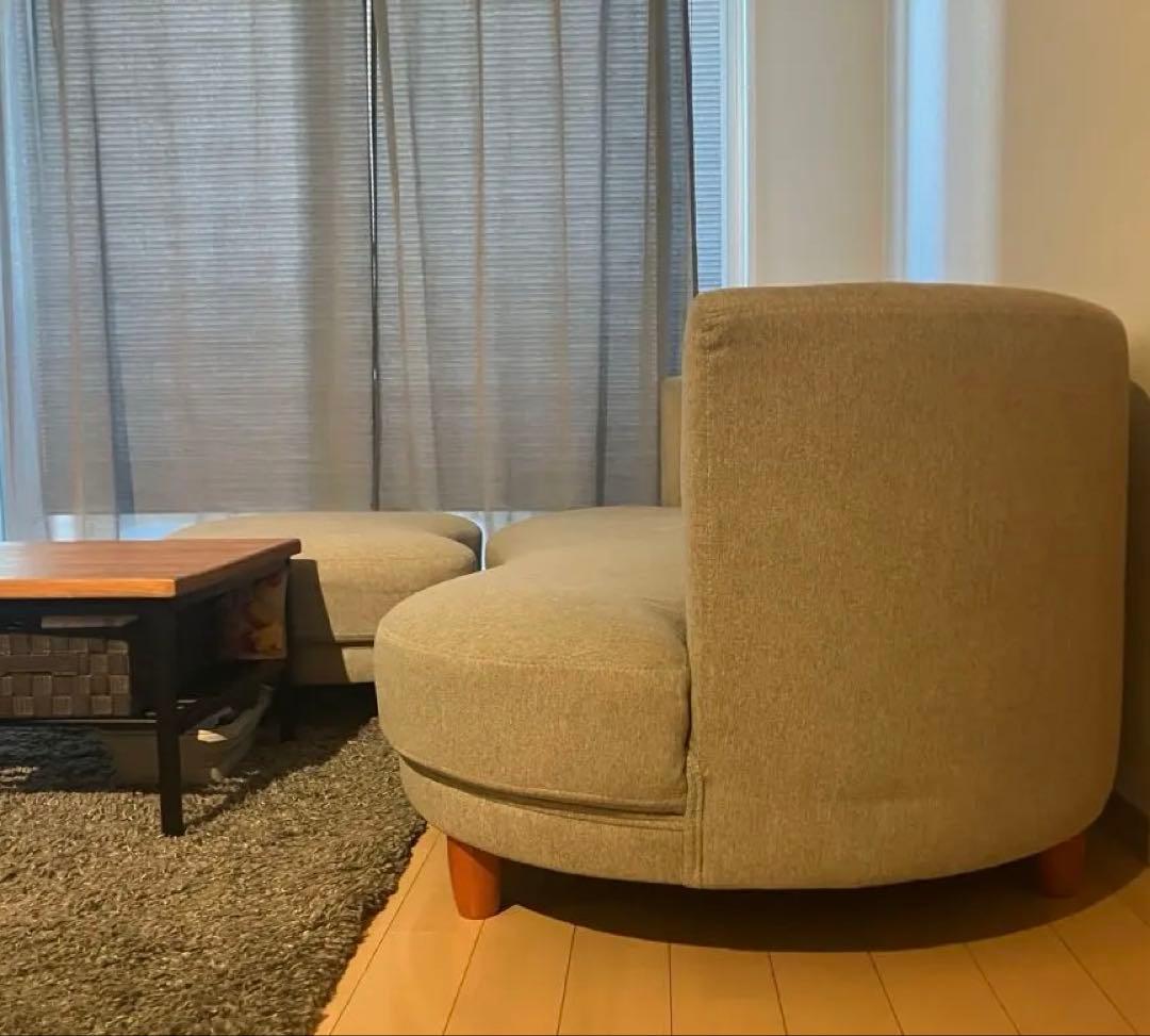 仙台 直接引き取り限定 曲線デザイン　ソファ オットマン付き