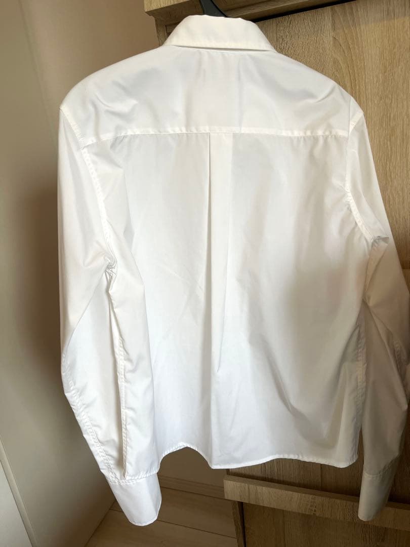 anuans アクセディティールシャツ