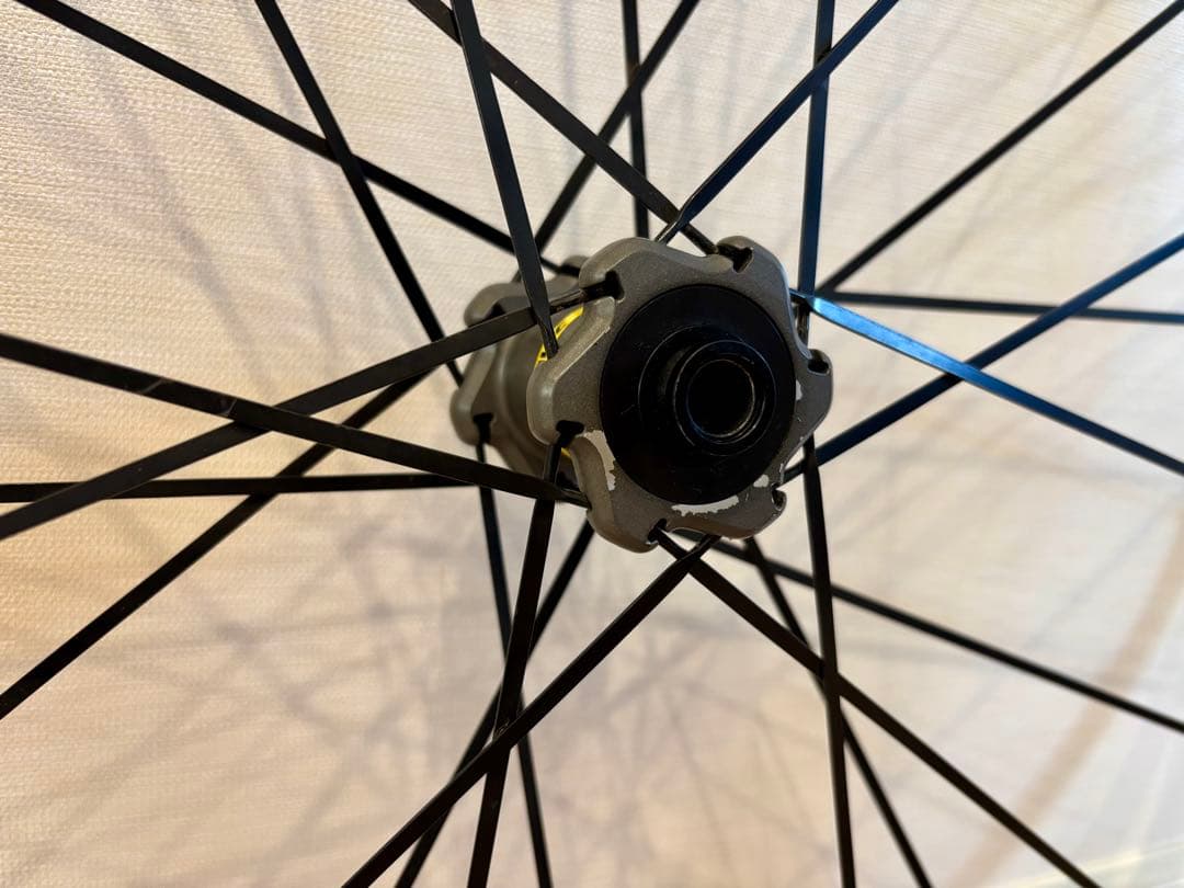 MAVIC KSYRIUM ELITE UST DISC シマノ11速