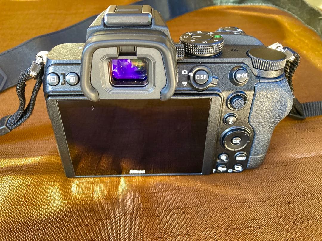 Nikon ミラーレス一眼 Z5 40mmf2.0SEレンズ付き