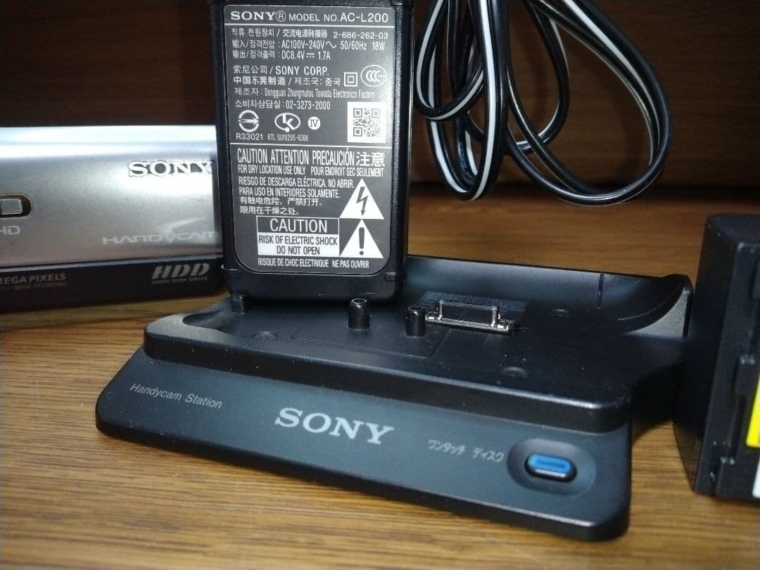 【動作良好】SONY Handycam HDR-SR7予備バッテリー ケース付き