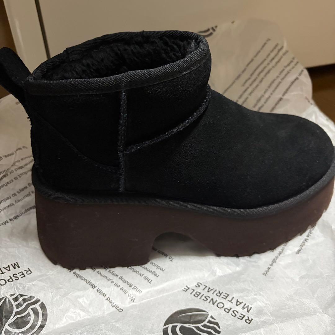 美品　UGG 厚底ムートンブーツ 23〜23.5cm