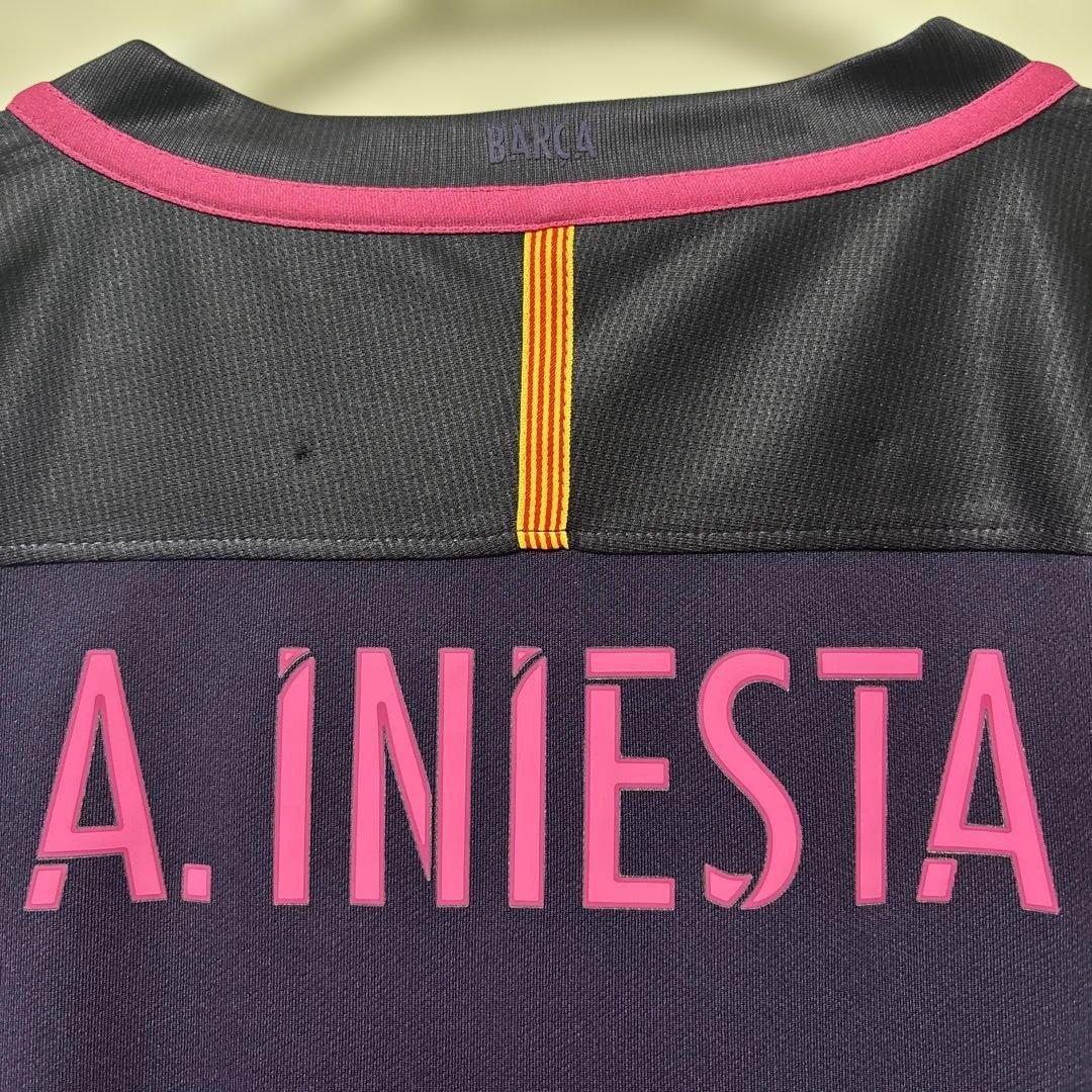 イニエスタ ユニフォームバルセロナ 胸スポなし