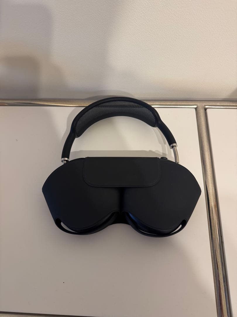 AirPods Max 第2世代 ミッドナイト ケース付き