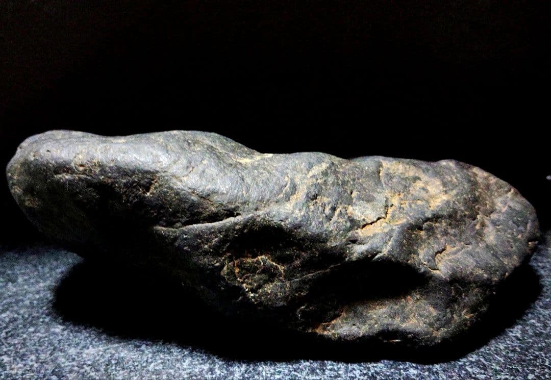 ★マグネタイト原石★本宿コールドロン転石【川ズレ・ウブ4.2kg】