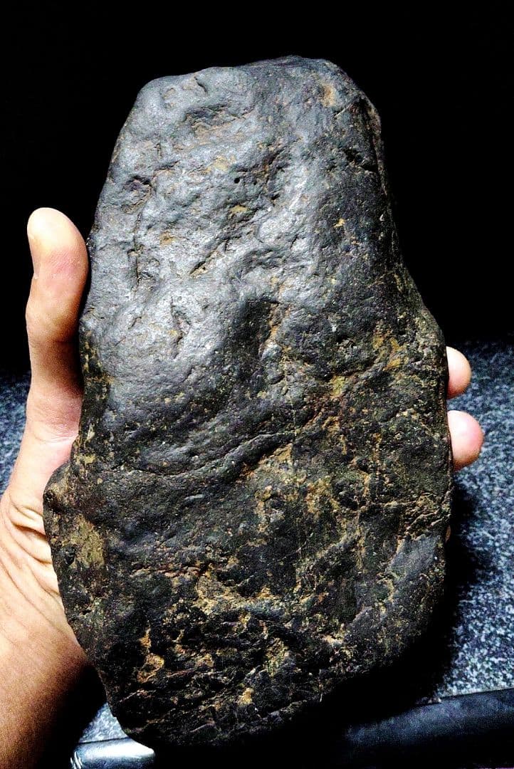 ★マグネタイト原石★本宿コールドロン転石【川ズレ・ウブ4.2kg】