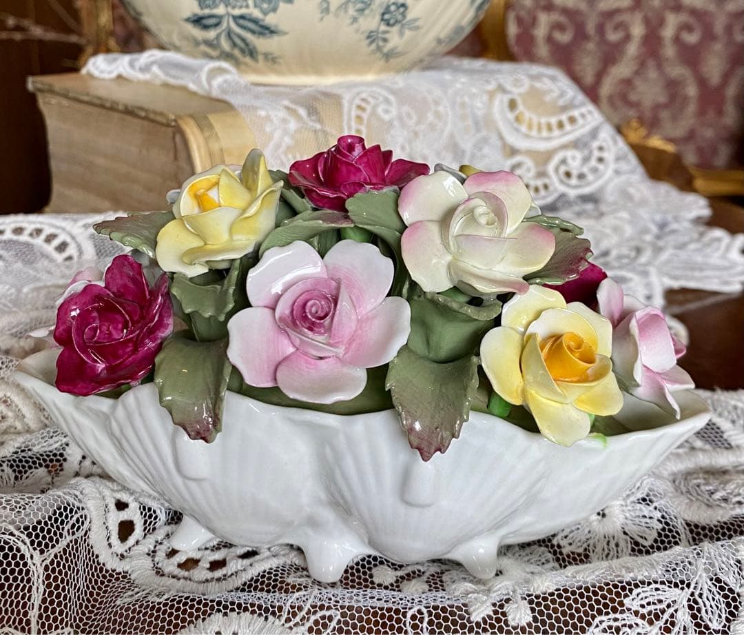 陶花　　4点セット　エンズレイ、ロイヤルドルトン、ロイヤルアデレイ