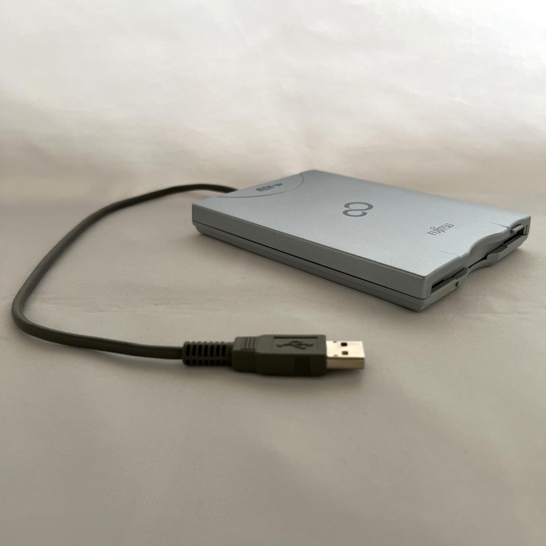 マクセル フロッピー3.5型×2ケース合計80枚＋富士通 USB FDDユニット