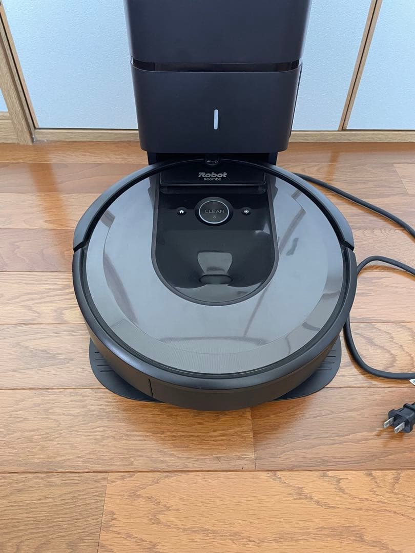 【美品✨】iRobot ルンバi7+ i755060 ロボット掃除機 付属品あり