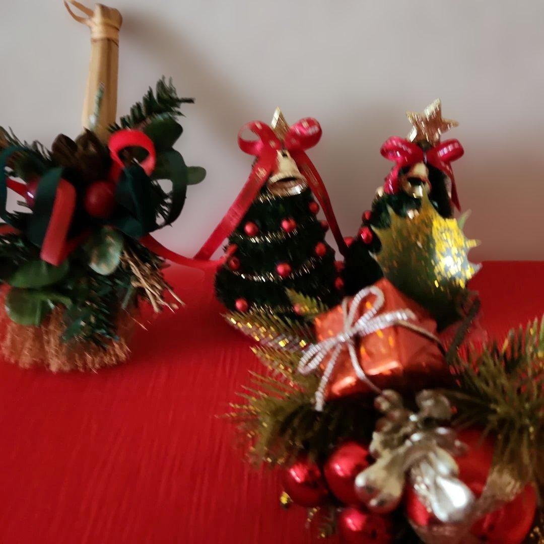 楽しいクリスマス飾りいろいろ　オーナメント　ツリー　サンタ　雪だるま　ボール　星