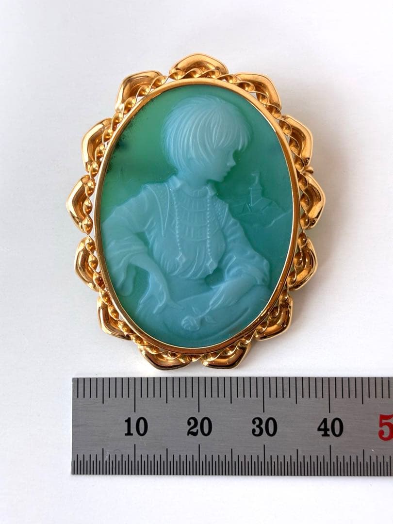 K18グリーンメノウ　カメオブローチペンダント