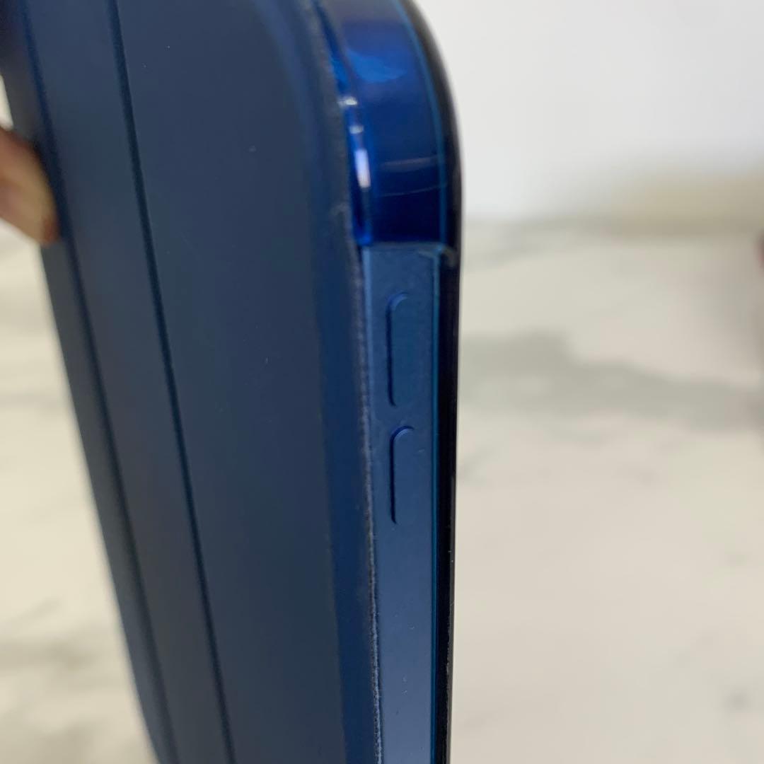 。iPad 第10世代 64GB Wi-Fiモデル ブルー カバー付き