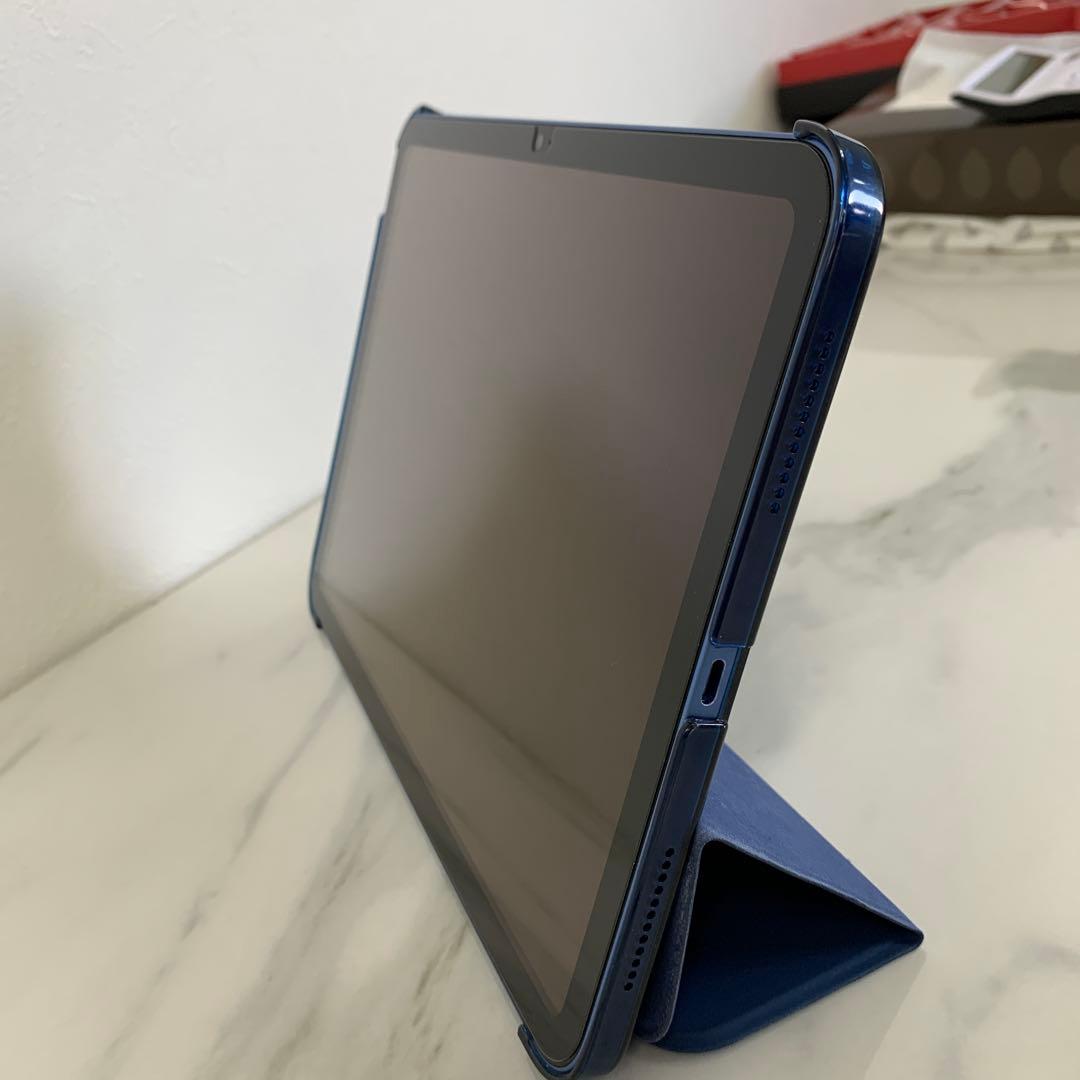 。iPad 第10世代 64GB Wi-Fiモデル ブルー カバー付き