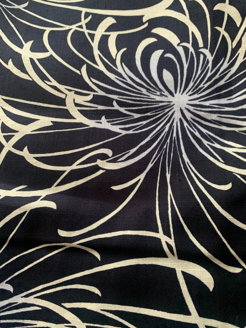 画像の赤の帯付き◆大人ゆかた◆糸菊花火涼し黒浴衣◆