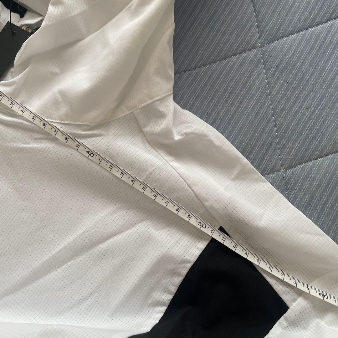 クロノス　パーカー