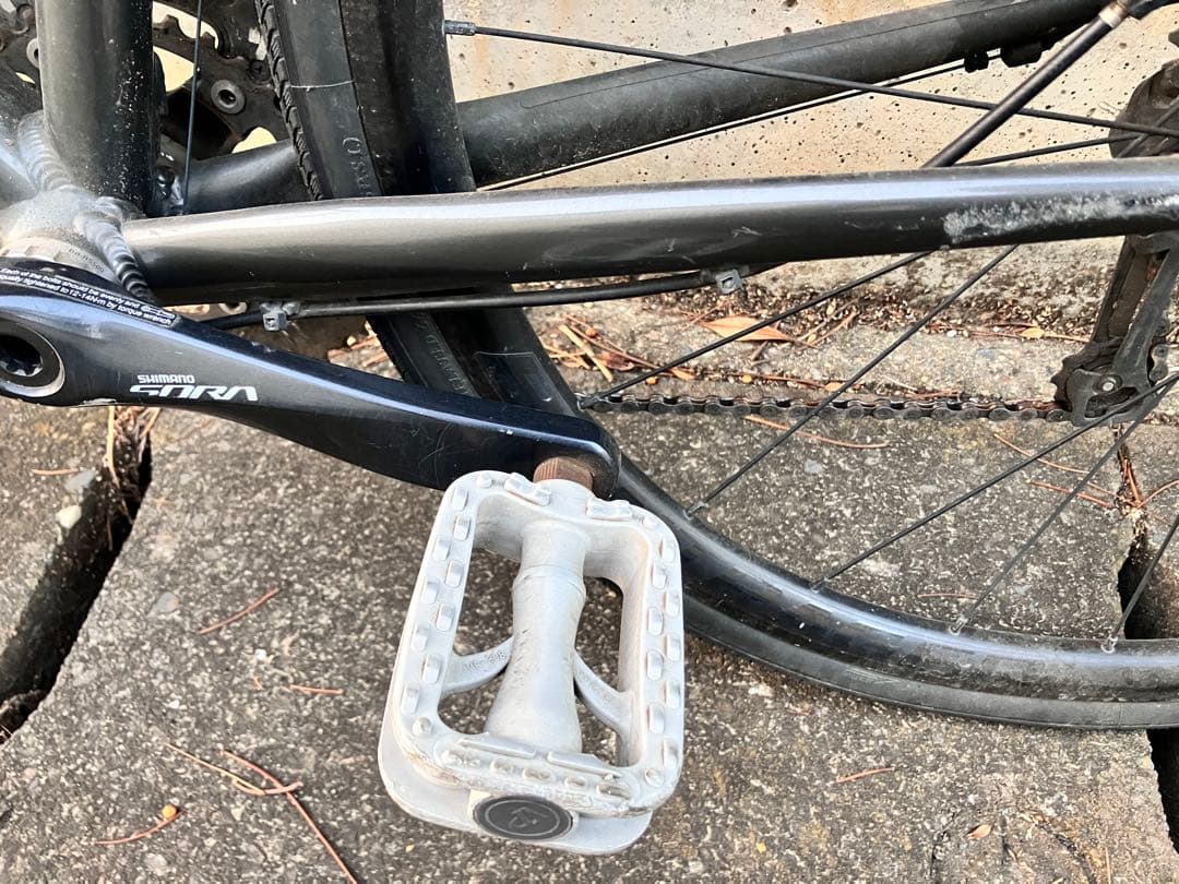 TREK 「トレック」 DOMANE AL3 DISK 2021 ロード　52