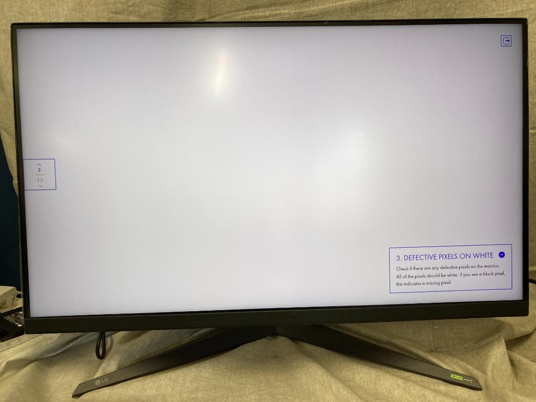 ち*ん様 LG ゲーミングモニター UltraGear 32GR93U-B 31