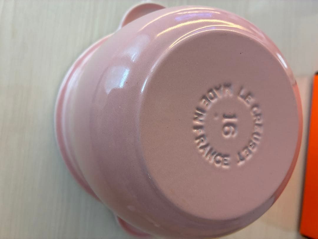 ルクルーゼ　LE CREUSET ココットエブリィ　18cm ピンク