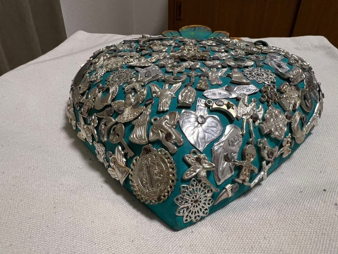 メキシコ　Mexico ミラグロ　壁掛けインテリア　ハートモチーフ