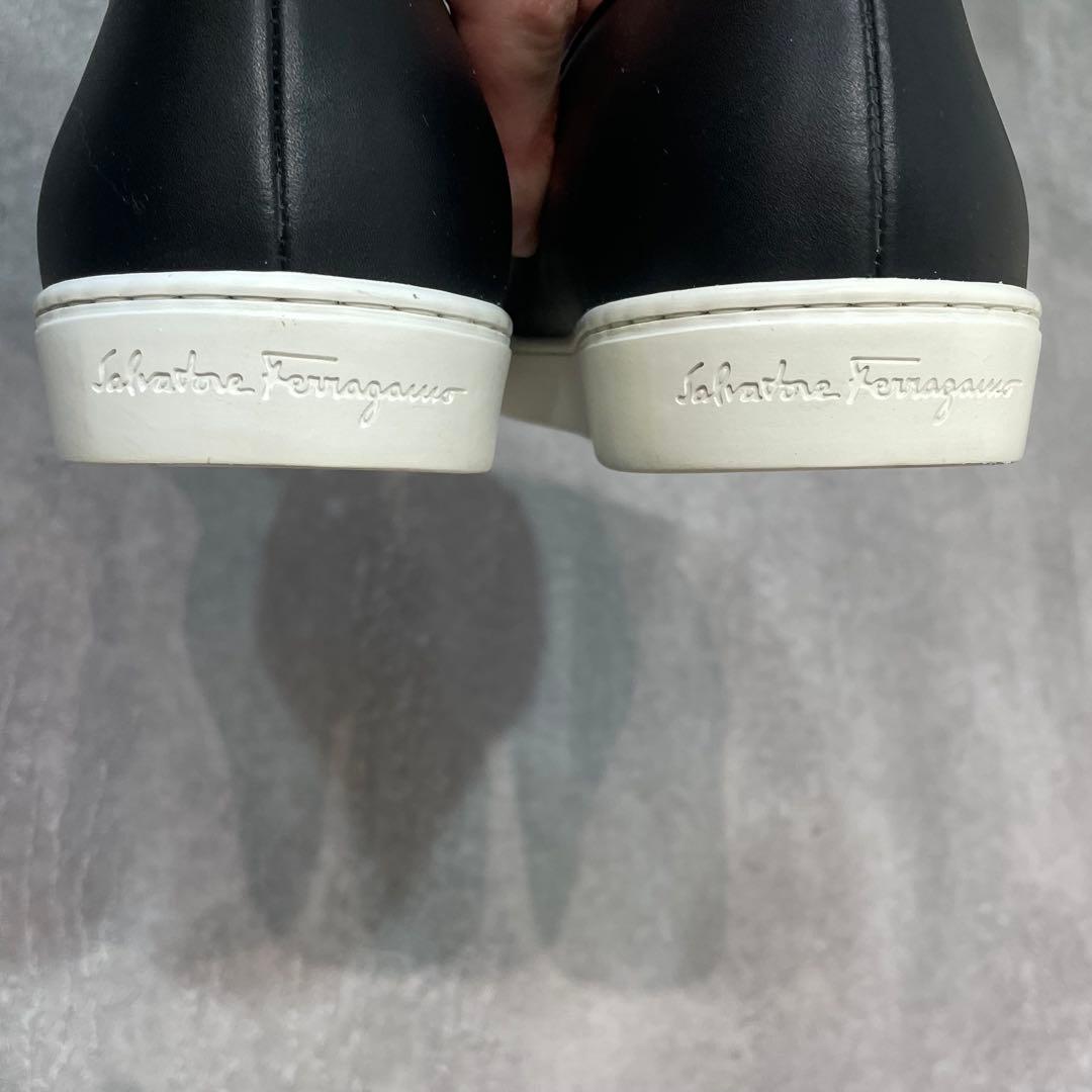 美品 フェラガモ RUFINA ヴァラリボン キルティング 黒 6 23.5