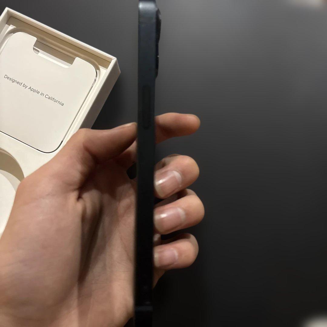 iPhone13本体、箱付き（値下げ可）