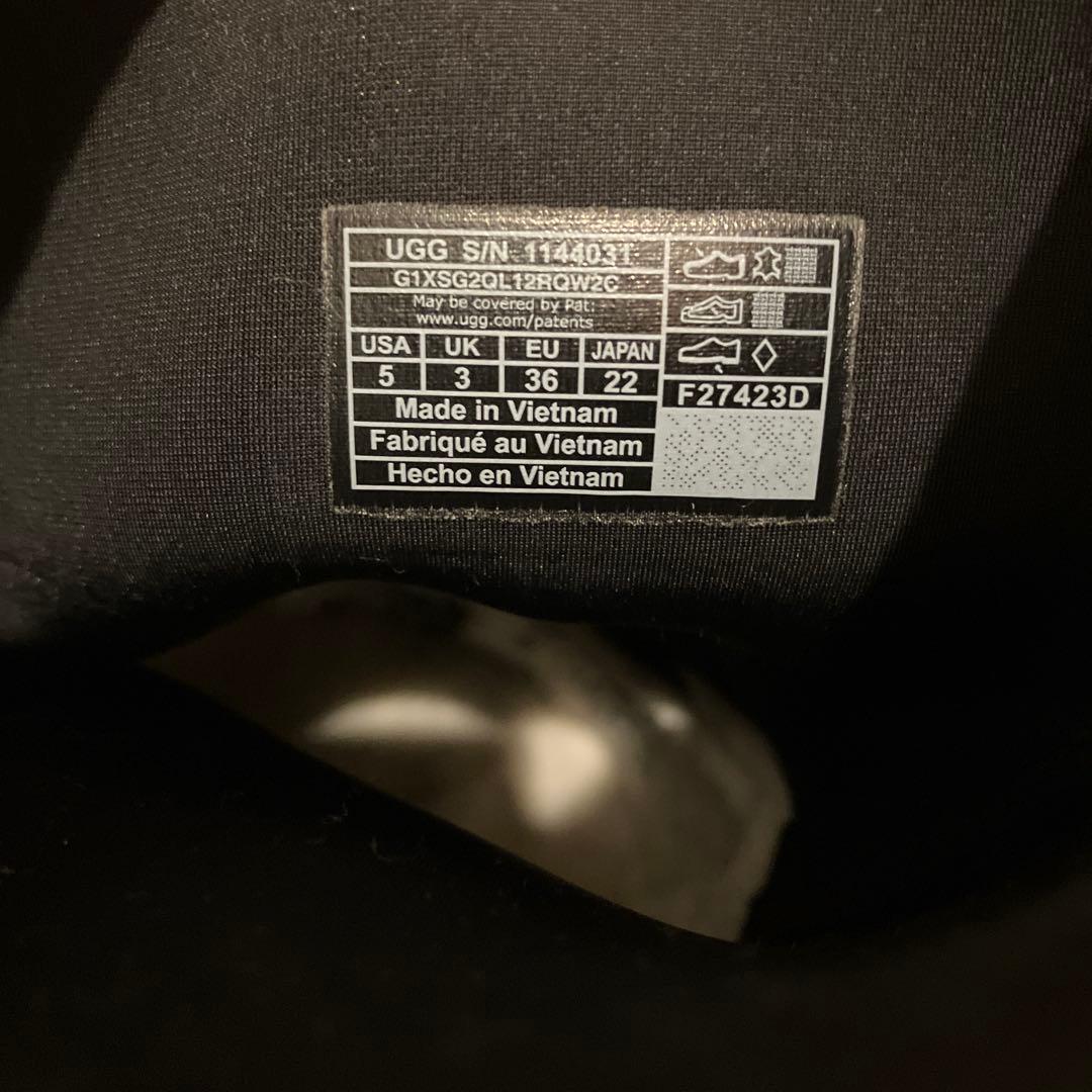 ugg厚底ブーツ美品！