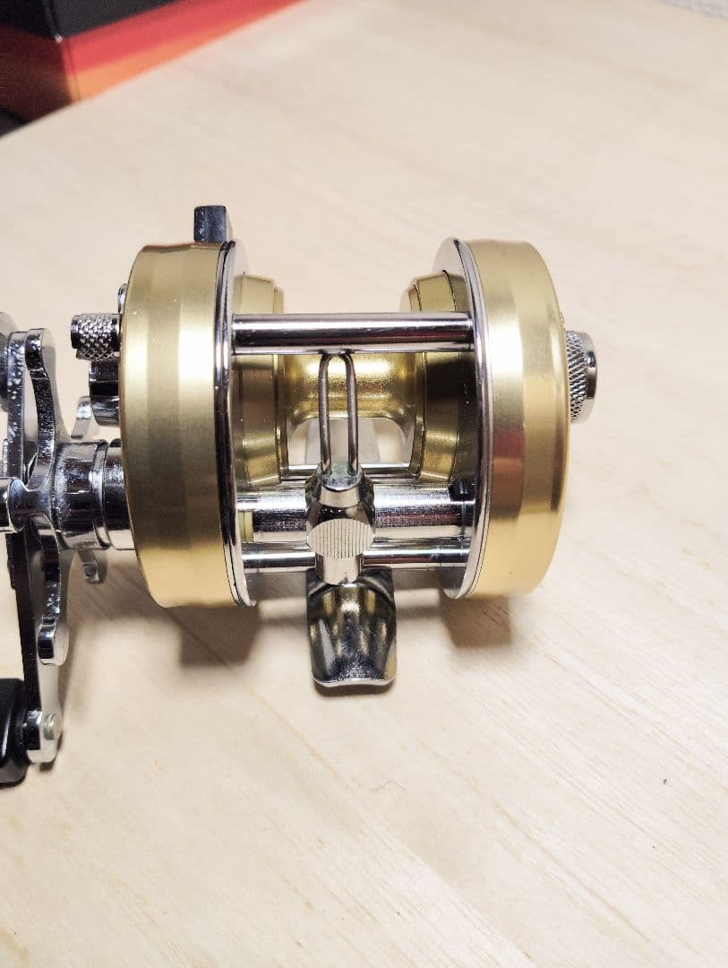 アブガルシア　Ambassador　1500c シャンパンゴールド