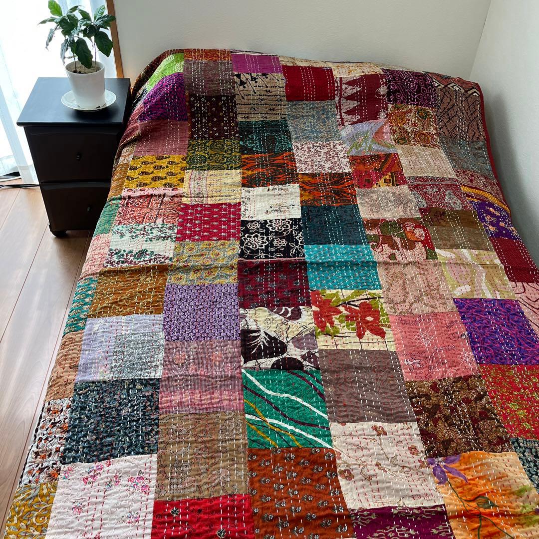 インド　ヴィンテージ　ラリーキルト　カンタキルト　マルチカバー  ベットカバー