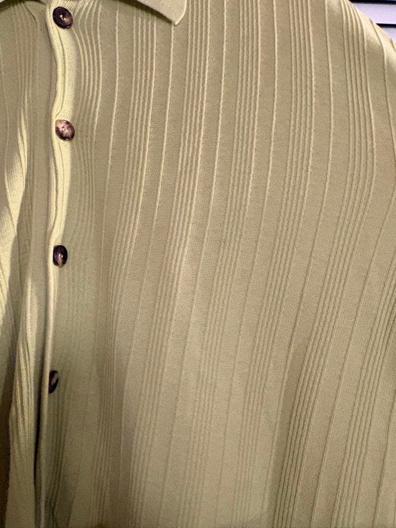 HERMES プリーツ加工 長袖シャツ ライムグリーン