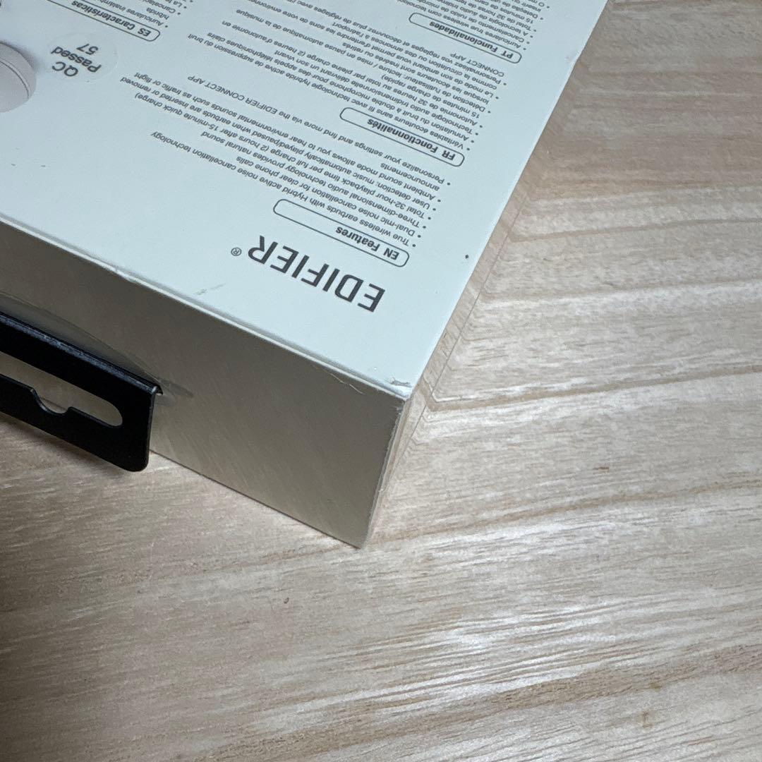 未開封　Edifier TWS NB2 Pro ノイズキャンセリングイヤホン