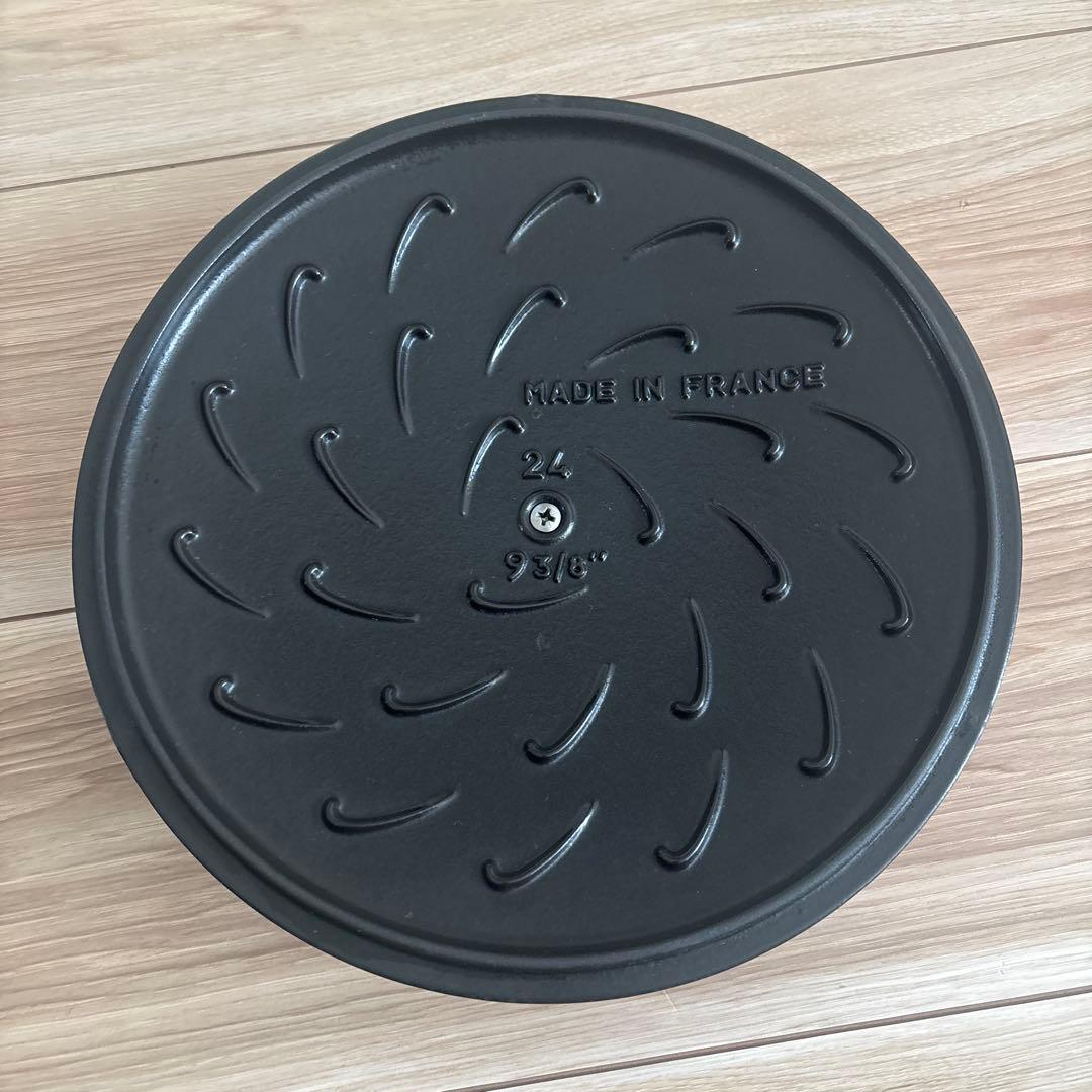 STAUB ストウブ 両手鍋 24cm チェリー レッド 浅型