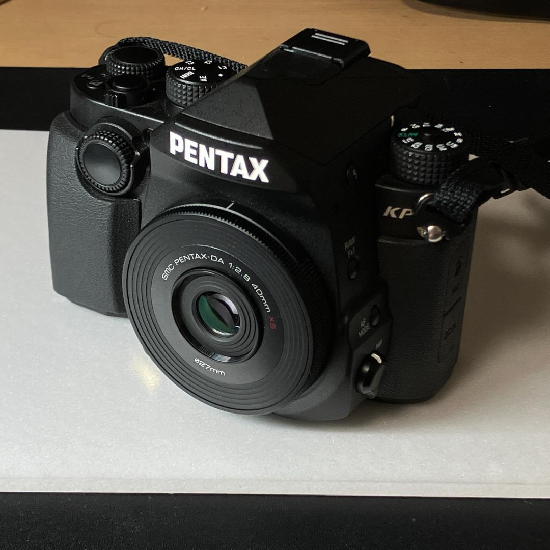 PENTAX DA 40mm f/2.8 XS 驚きのビスケットレンズ　美品！