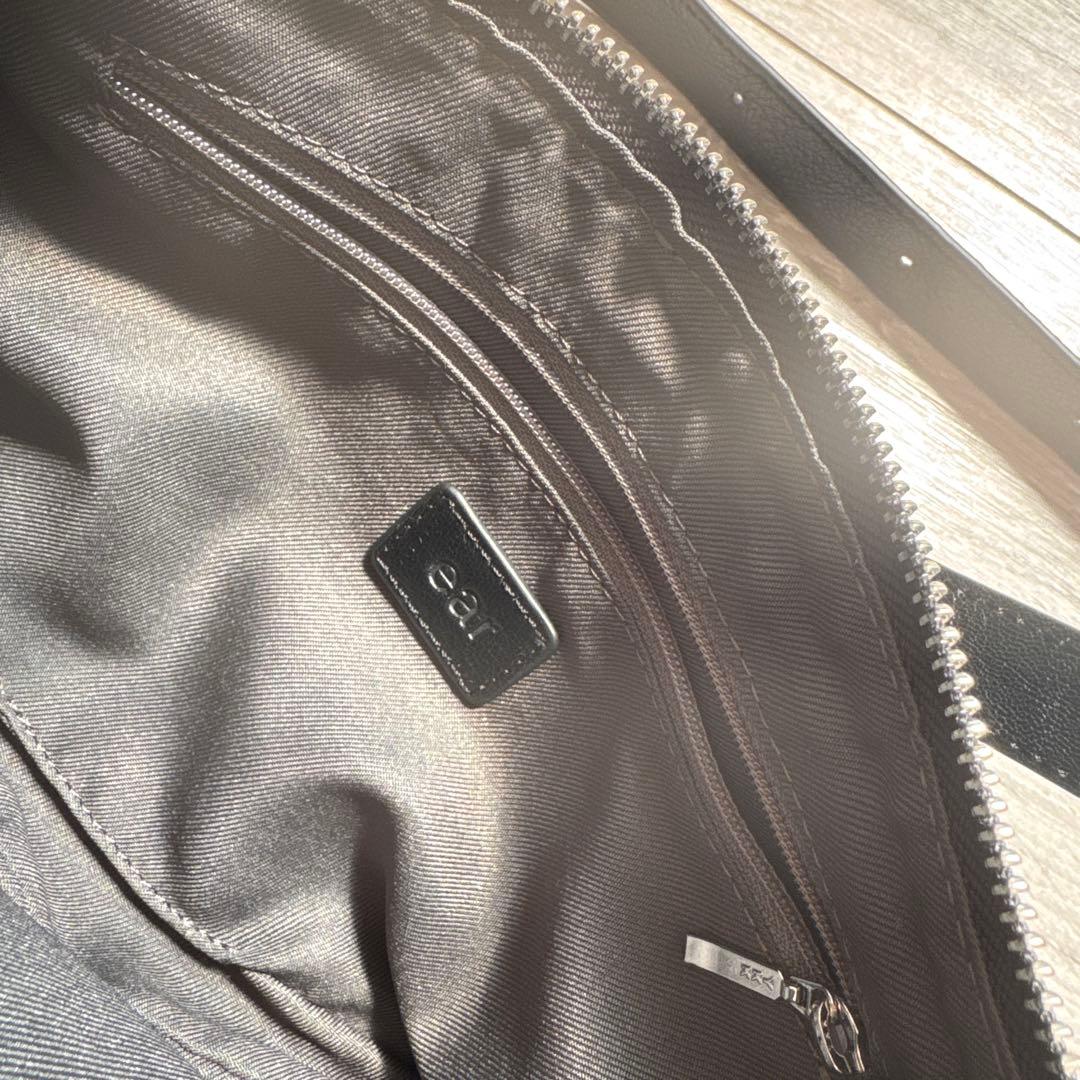 ear PAPILLONNER ショルダーバッグ　ゴートレザー