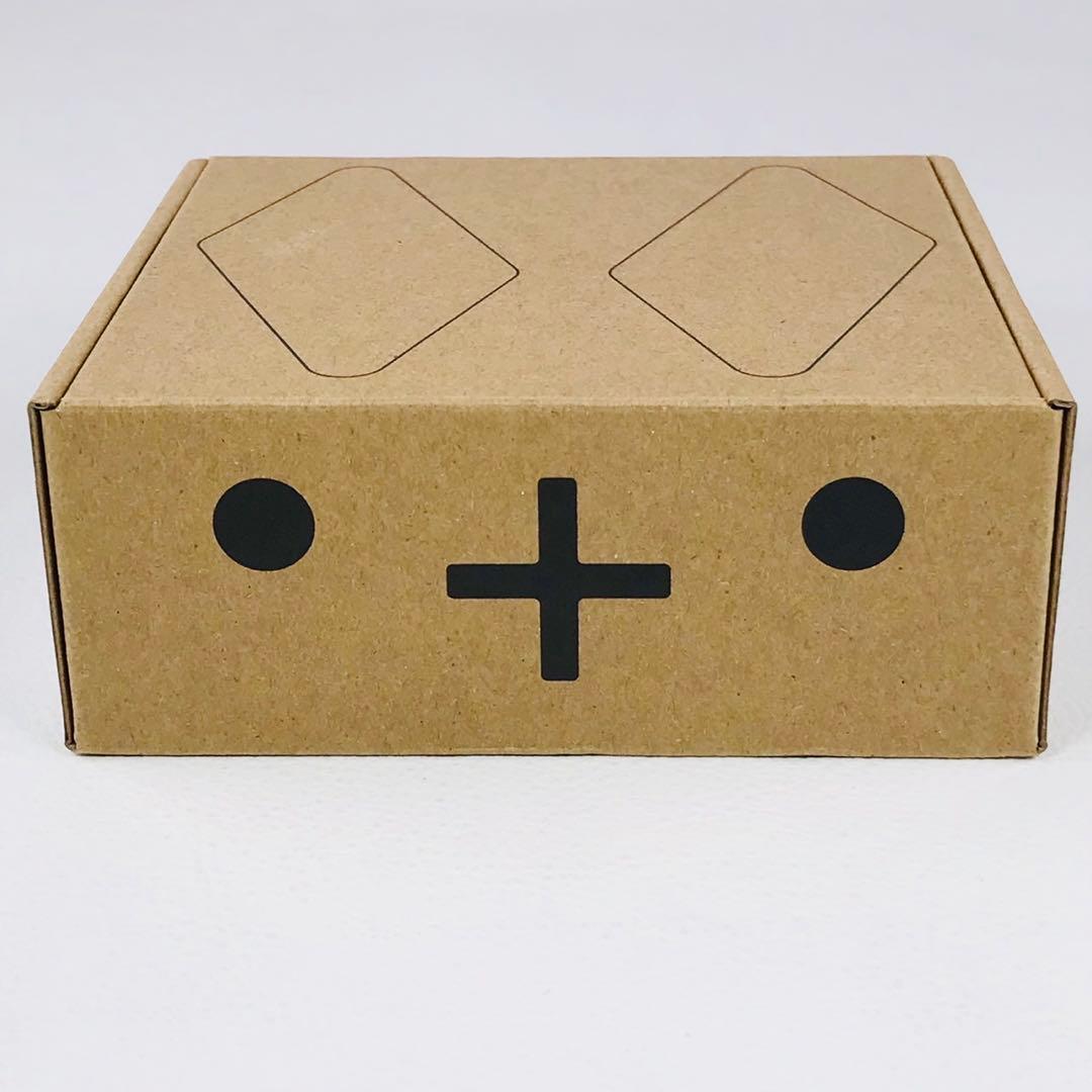 【新品未開封】ラビット　rabbit r1 AI端末　日本語対応　稀少